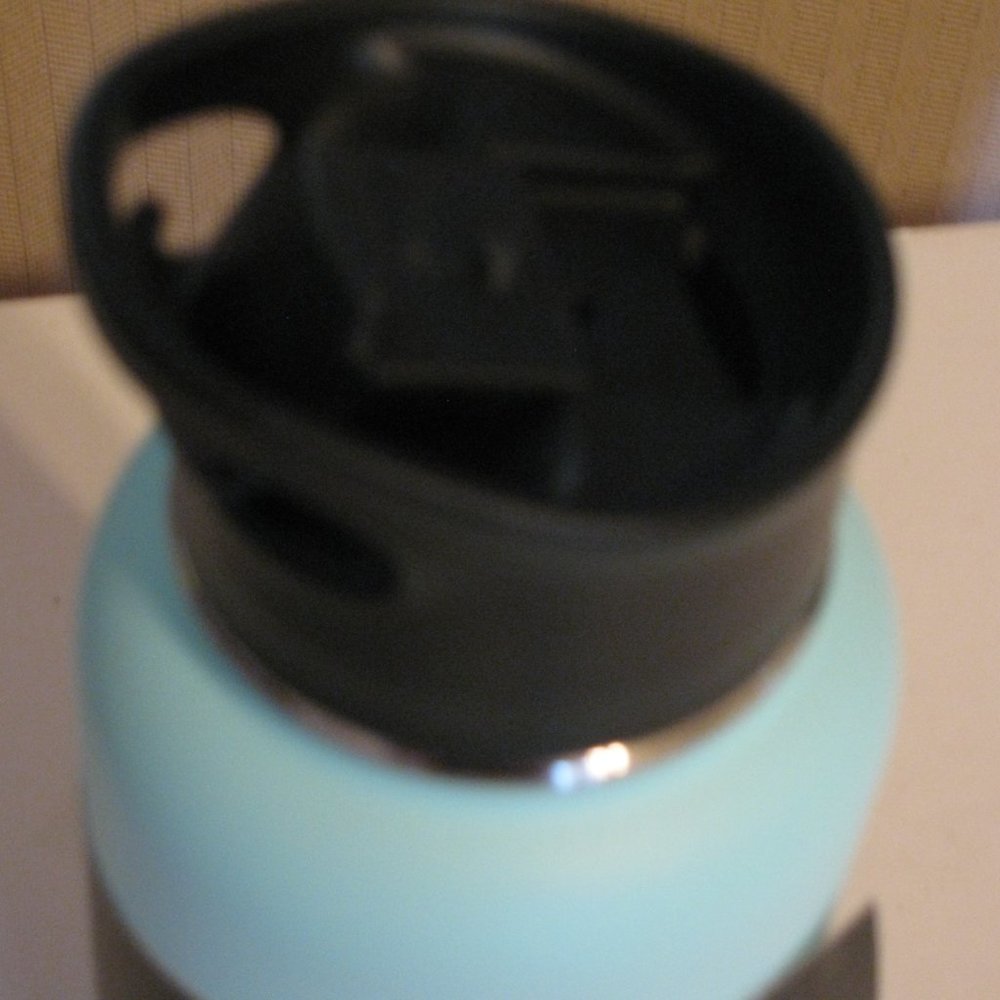 Hydrapeak Active Stainless Steel Insulated Bottle 32 Oz New 24 Hours Cold - Picture 4 of 4